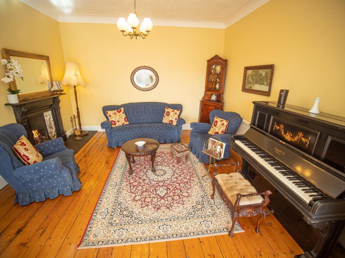 Ceol Na Mara Guest House エニスクロン エクステリア 写真